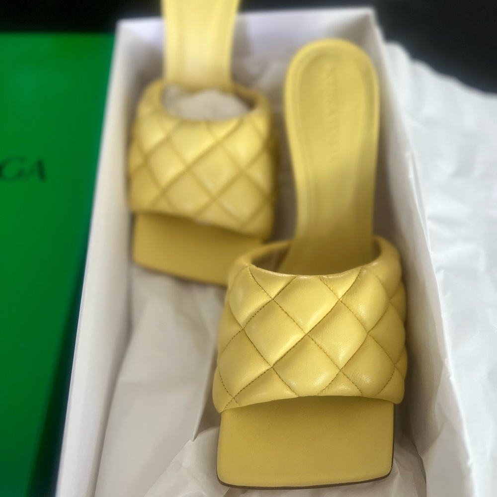 Bottega Veneta Lemon Yellow Padded Slide Sandals - Picture 2 of 11